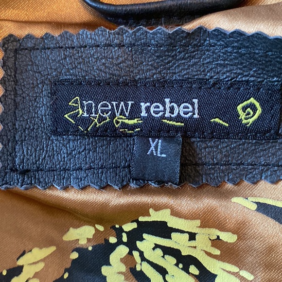 MOTORCYCLE Jacket - Picture 9 of 9